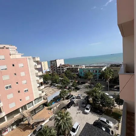 Appartamento Seaside Charm In *